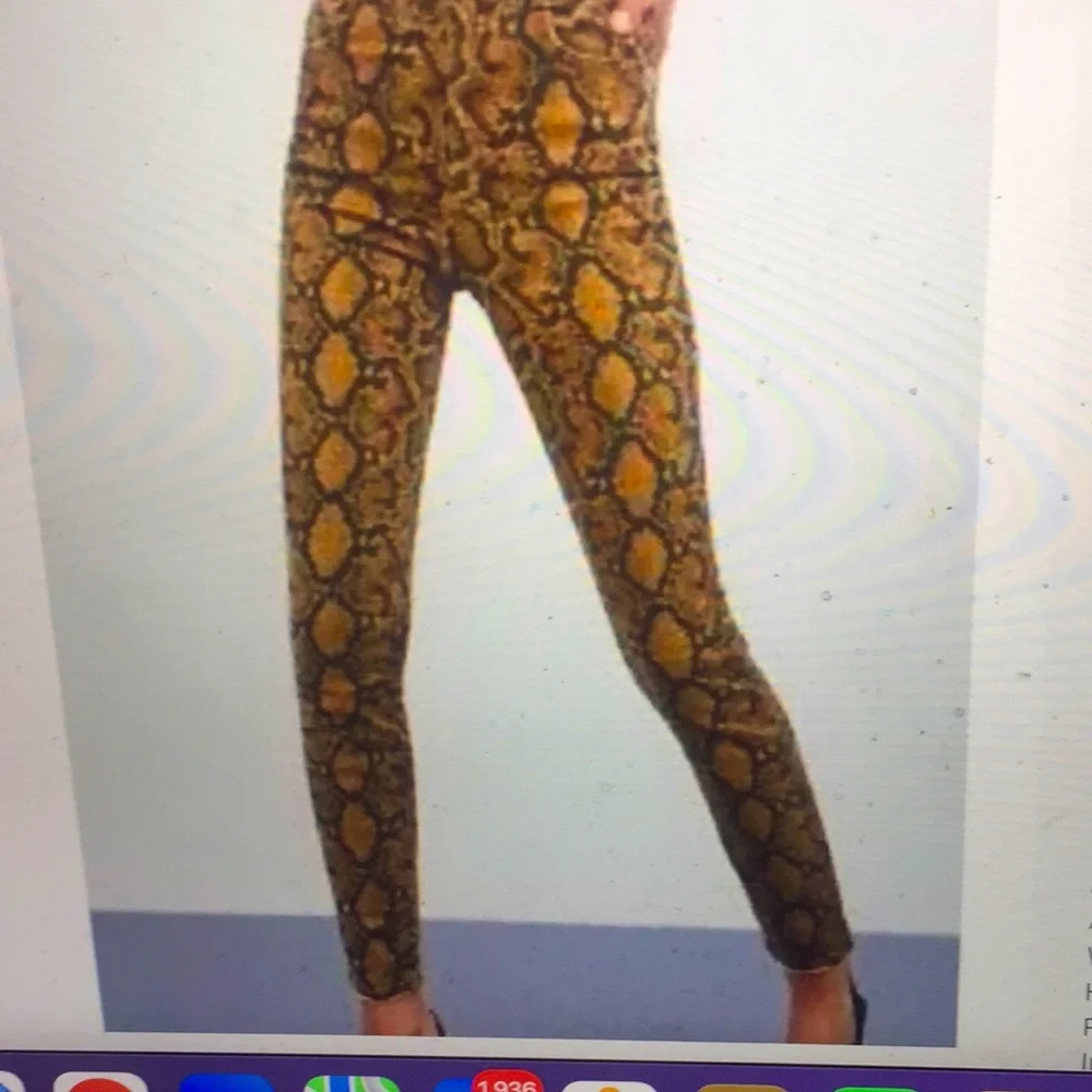 Zara High Rise Animal Print Skinny Jeans